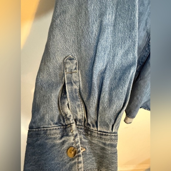 Old Navy Denim Button-Up Shirt XL - Classic Blue Jean Long Sleeve - Picture 3 of 8